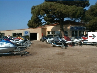 Noleggio moto d'acqua con Audemar Jets Quad 